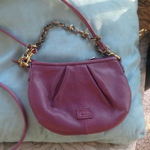 Adorable fossil leather bag